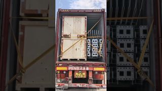 Η Kolon ολοκλήρωσε τη φόρτωση για 2 εμπορευματοκιβώτια εξοπλισμού πλυσίματος αυτοκινήτων, αποστολή στο δρόμο για Παραγουάη!